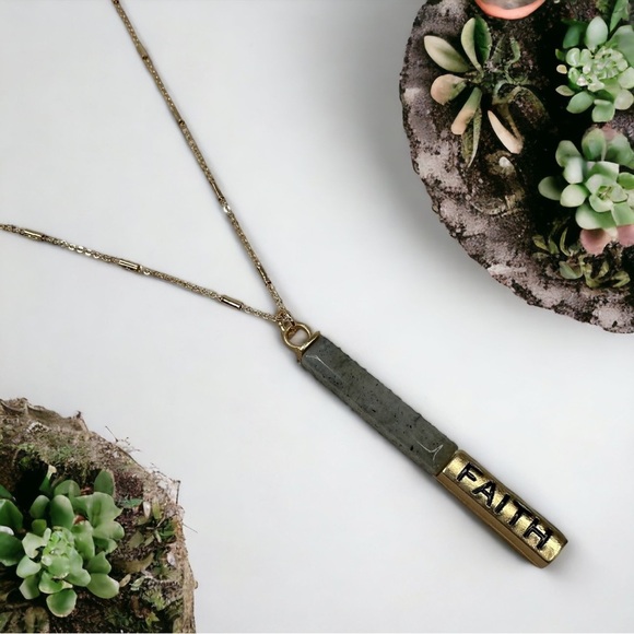 Pendant Faith Necklace Gold Tone Gray Stone - Picture 1 of 8